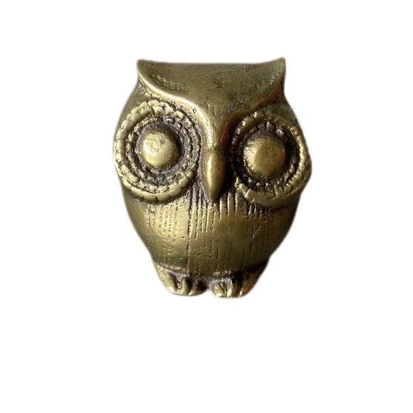 Vintage Small Brass Owl Shelf Decor Paper Weight - Picture 2 of 9